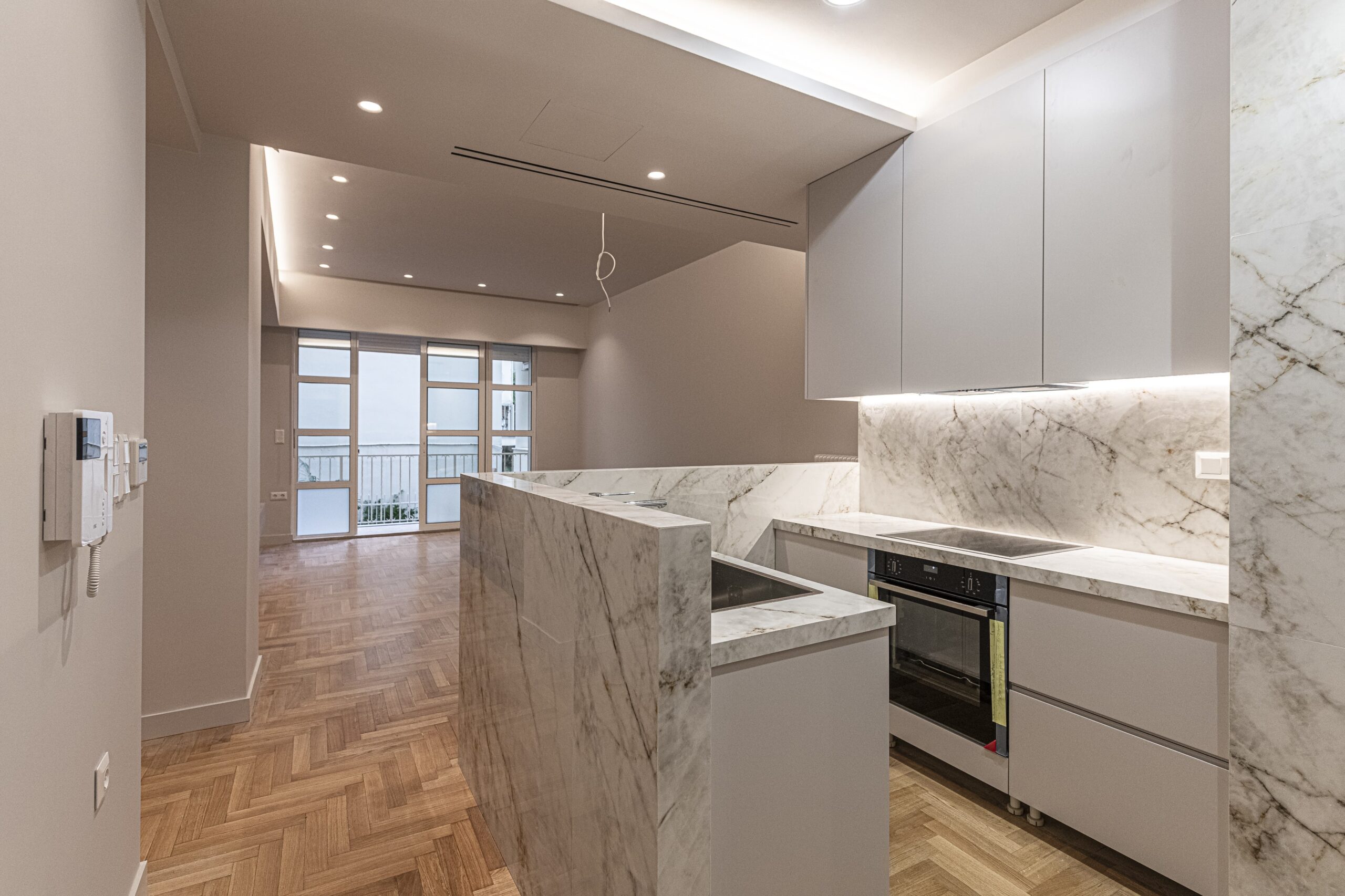 THUMBNAIL_rigilis_0030-HDR-min-1-scaled